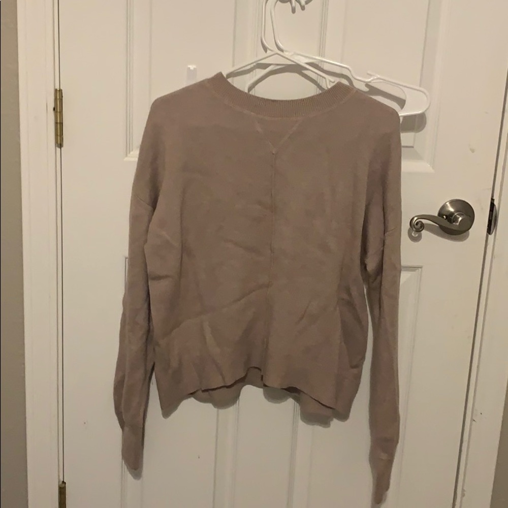 brown maroon ish sweater